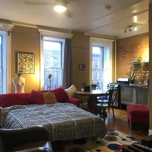 brownstone-penthouse.us-newyorkcity.com/